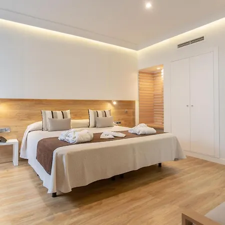 Hotel Monte Carmelo 4*