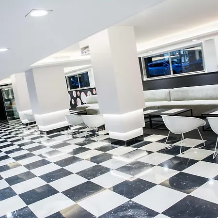 Hotel Monte Carmelo 4*