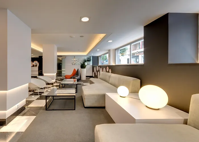 Hotel Monte Carmelo 4*