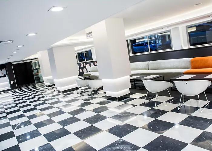 Hotel Monte Carmelo 4*