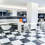 Ξενοδοχείο Monte Carmelo 4*