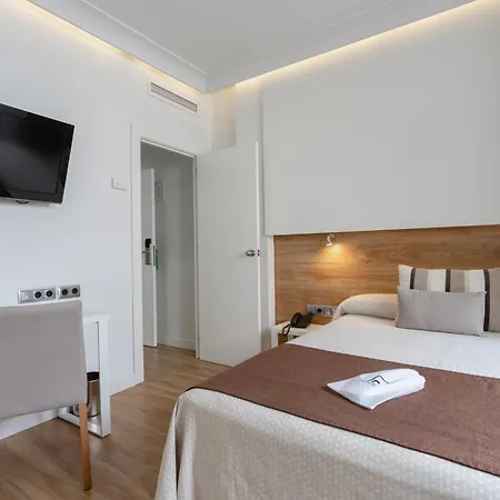 Hotel Monte Carmelo Seville