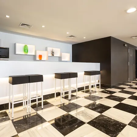 Monte Carmelo 4* Seville